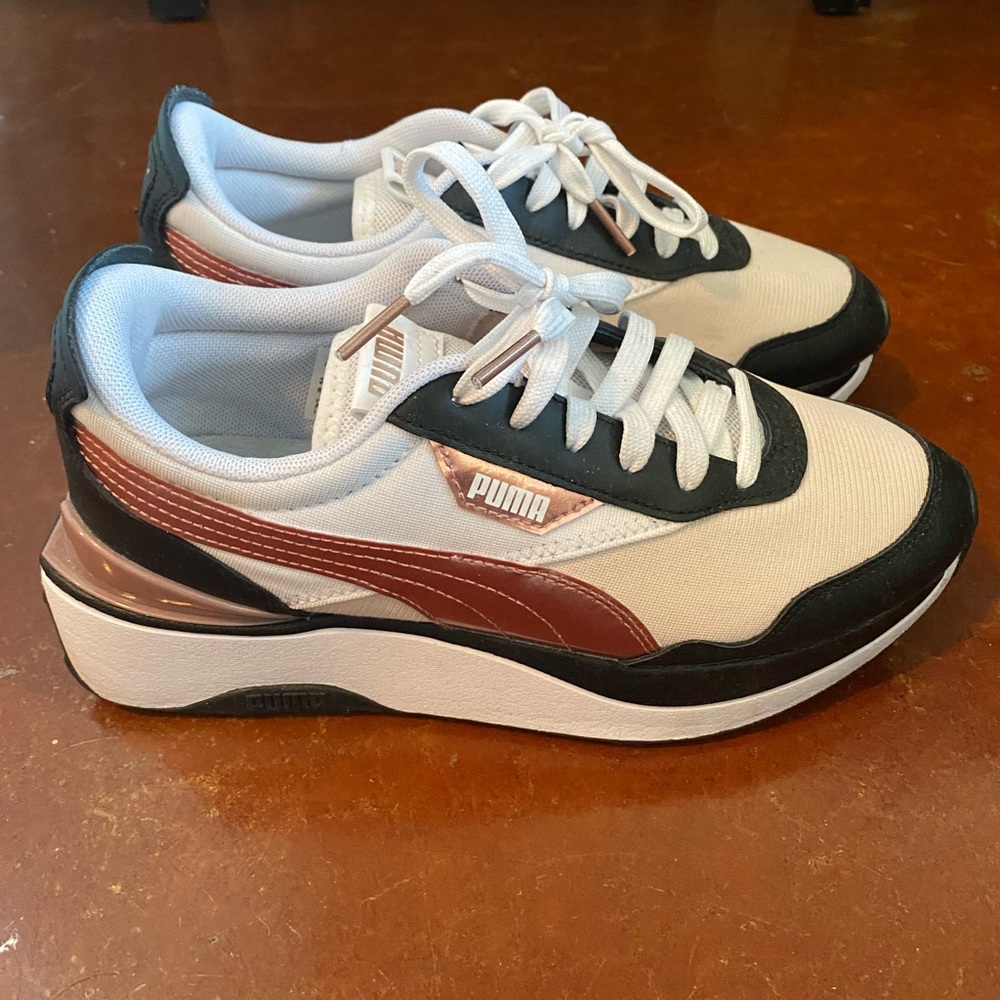 Puma Cruise Rider Blush Sneakers
